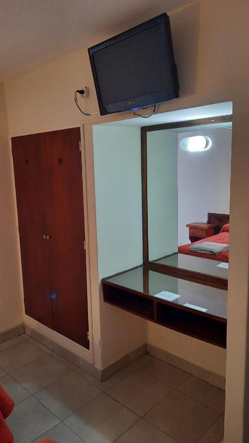 Hotel Marilian II سالتا المظهر الخارجي الصورة